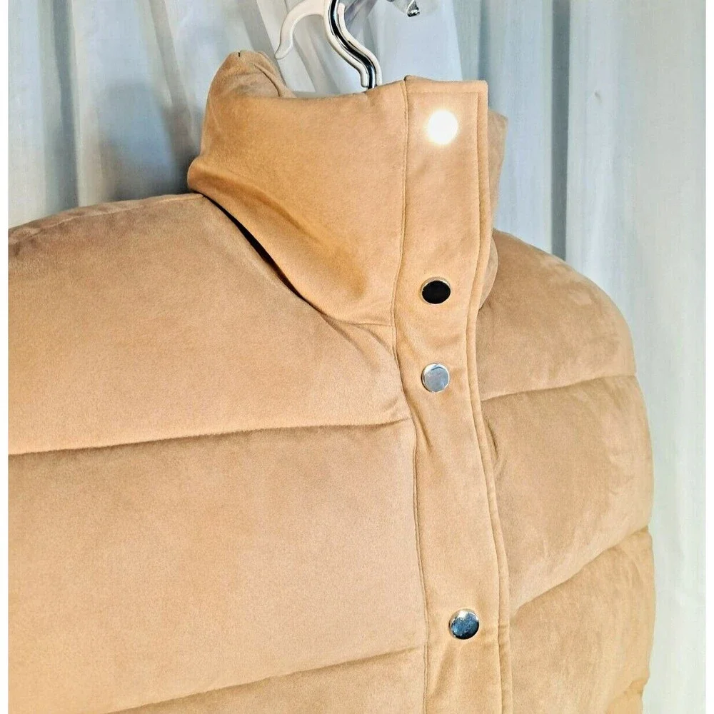 Express Faux Suede Tan Puffer Vest Zip Sample Size Mens Small Womens Large - Picture 3 of 15